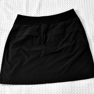 Athleta Black Skort with Zipper Pockets Size 6